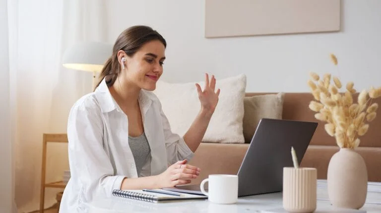 You are currently viewing 5 Proven Tips to Instantly Boost Fluency and Confidence in Stammering